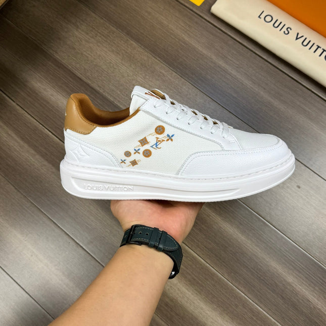 LV TRAINER SNEAKER WHITE MIX COPPER BROWN CALFSKIN AND BREATHABLE FABRIC
