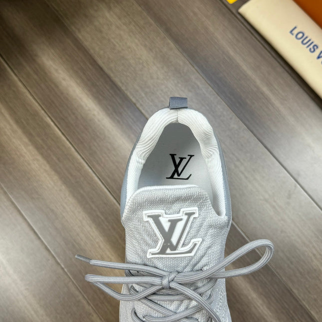 LV SNEAKERS IN GREY MESH BREATHABLE FABRIC AND  CALFSKIN