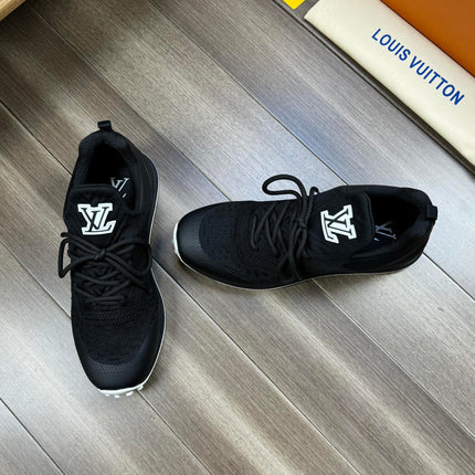 LV SNEAKERS IN BLACK MESH BREATHABLE FABRIC AND  CALFSKIN