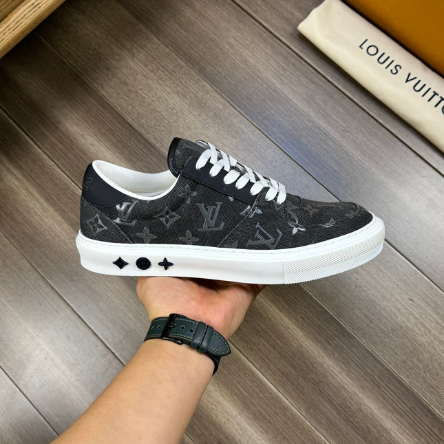 LV TRAINER SNEAKER IN BLACK MONOGRAM DENIM