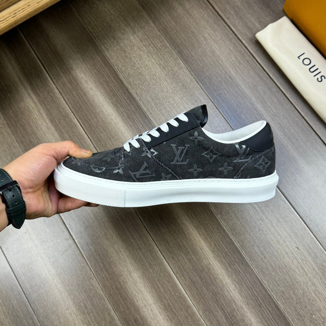 LV TRAINER SNEAKER IN BLACK MONOGRAM DENIM