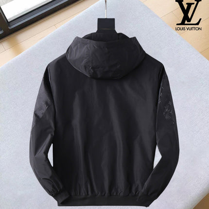 LV BLACK HOODED JACKET 239041