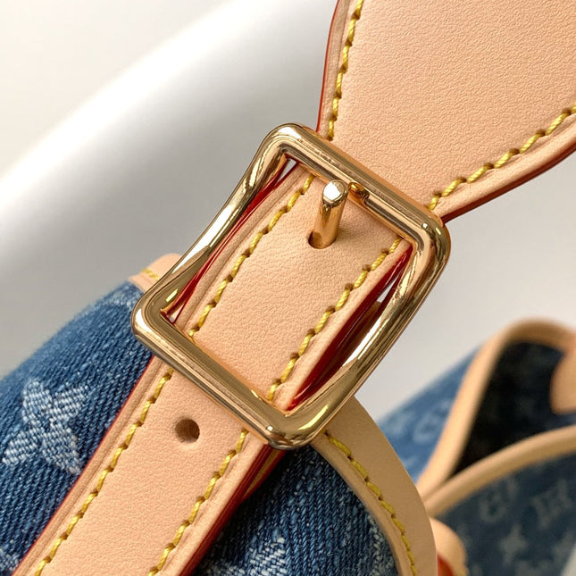 CARRYALL MM 39 IN BLUE MONOGRAM DENIM