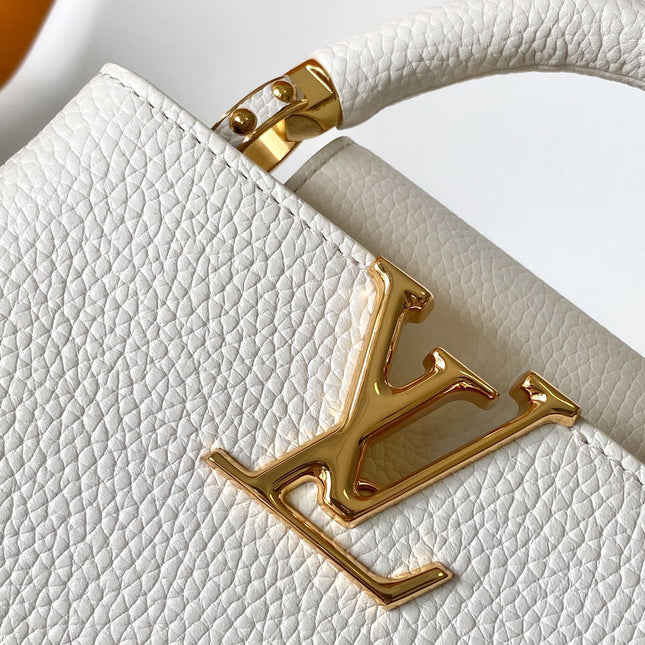 CAPUCINES EAST-WEST MINI 21 IN WHITE TAURILLON LEATHER GOLD-TONE HARDWARE
