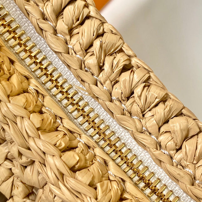 CROISSANT 25 IN NATURAL RAFFIA AND BROWN CALFSKIN TRIM