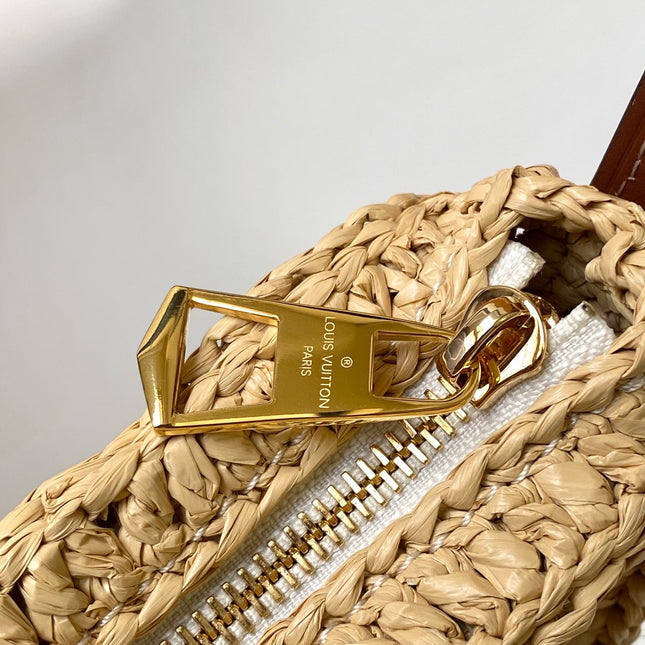 CROISSANT 25 IN NATURAL RAFFIA AND BROWN CALFSKIN TRIM