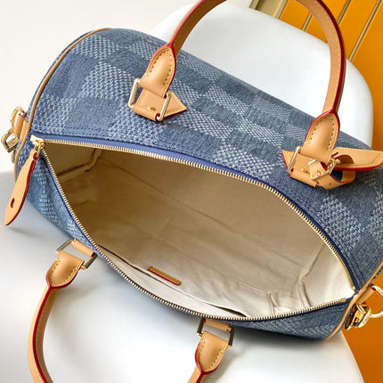 SPEEDY BANDOULIÈRE 40 IN BLUE DAMIER DENIM 3D