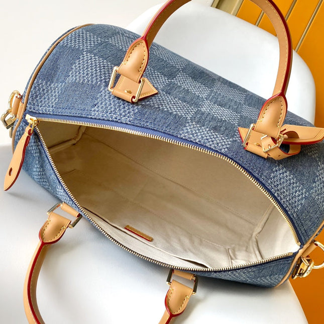 SPEEDY BANDOULIÈRE 40 IN BLUE DAMIER DENIM 3D