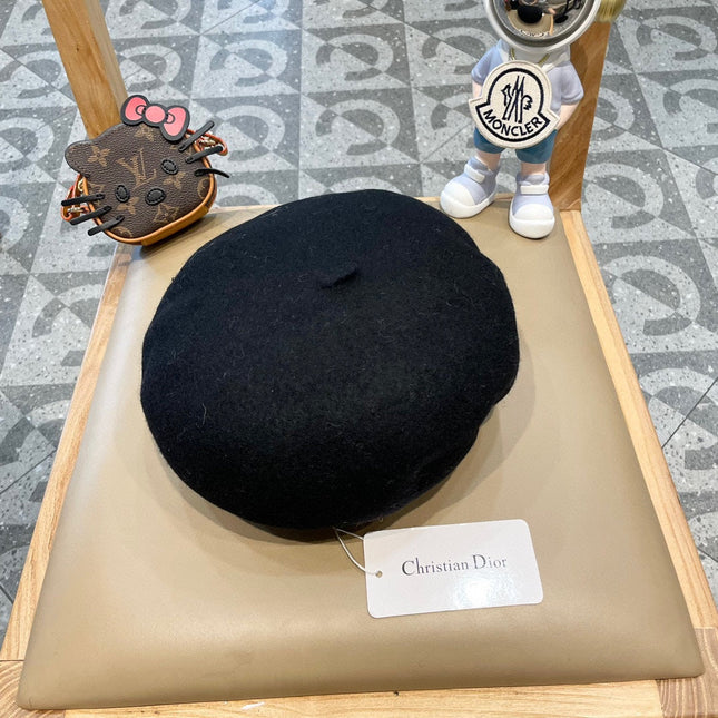 AUSTRALIAN BERET HAT IN BLACK WOOL FELT 431718