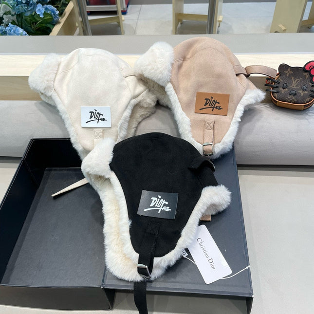 TRAPPER HAT IN KHAKI BEIGE VELVET AND RABBIT FUR 431382