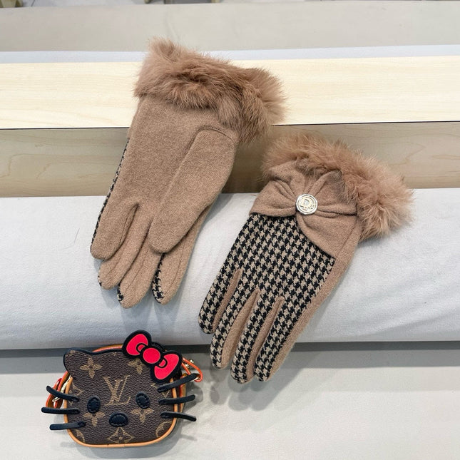 GLOVES WITH BOW IN HAZELNUT BEIGE MIX BLACK WOOL AND RABBIT FUR 453760