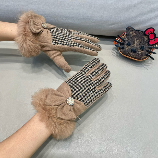 GLOVES WITH BOW IN HAZELNUT BEIGE MIX BLACK WOOL AND RABBIT FUR 453760