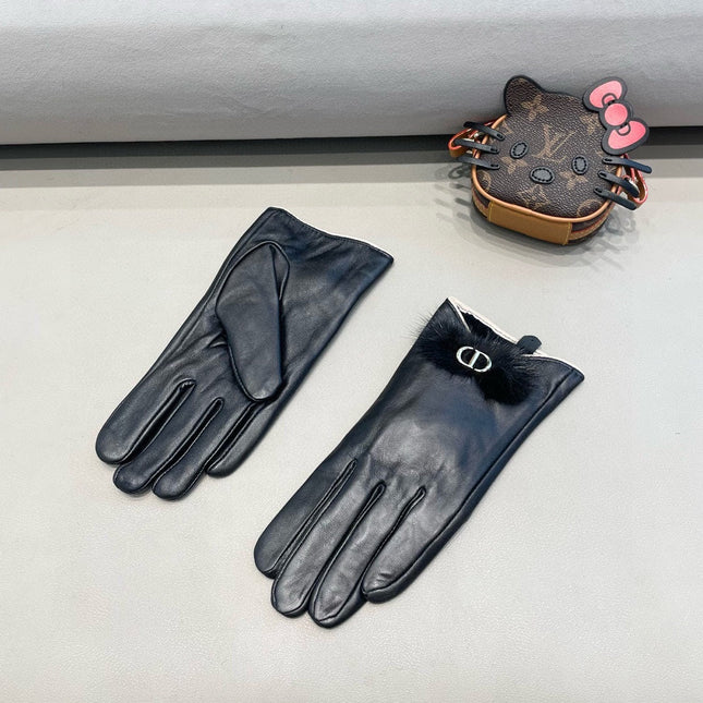 GLOVES IN BLACK LAMBSKIN WITH BOW RABBIT FUR 462401
