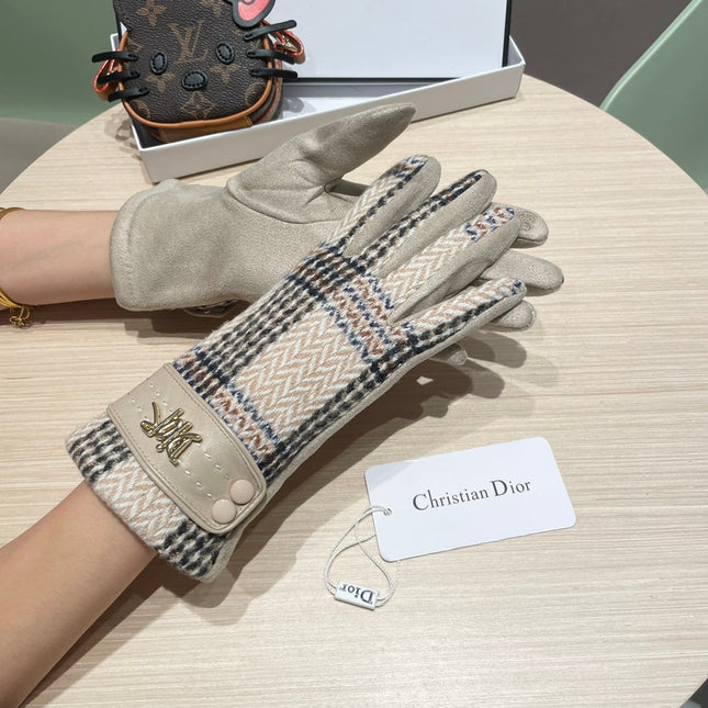 GLOVES IN COLORFUL WOOL 463808