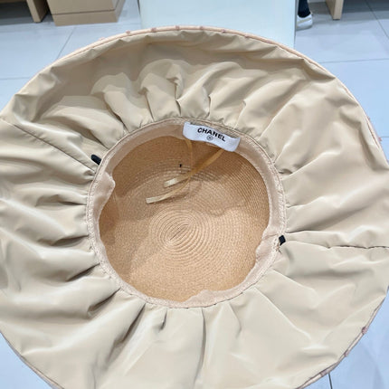 WIDE BRIM HAT IN BROWN STRAW 673032