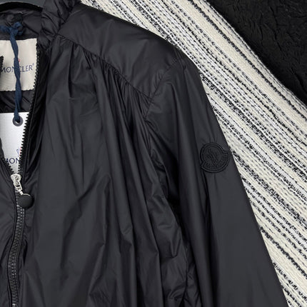 MONCLER ZIP-UP JACKET WITH STAND COLLAR IN BLACK 267979