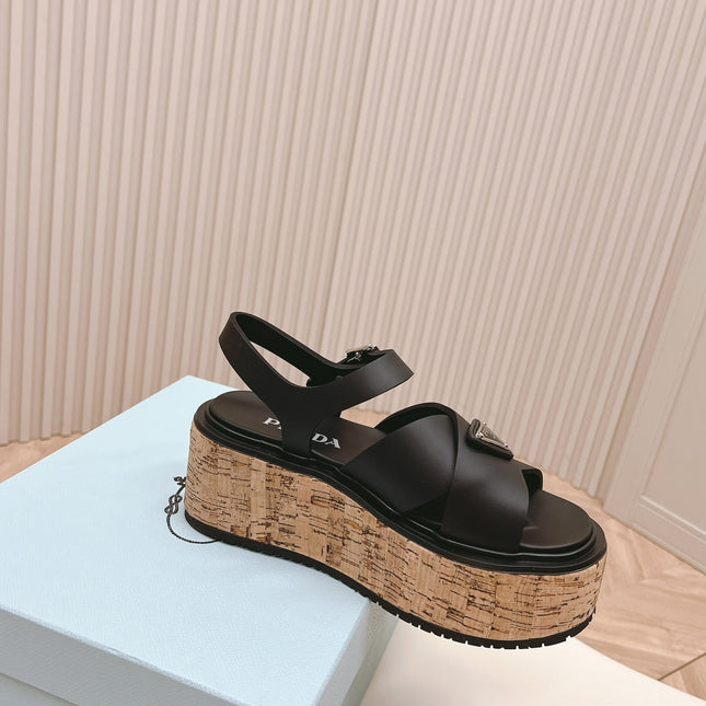 PRA WEDGE PLATFORM SANDALS BLACK CALFSKIN