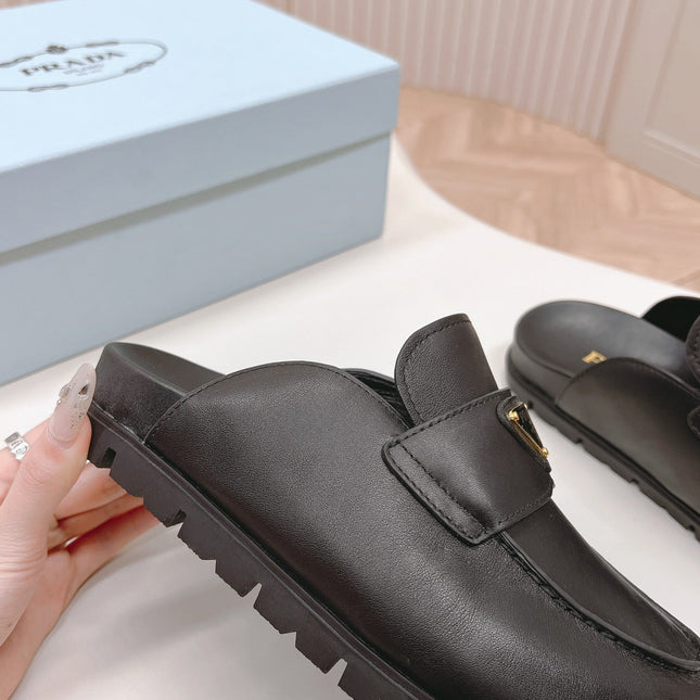 PRA SABOTS MULES BLACK CALFSKIN