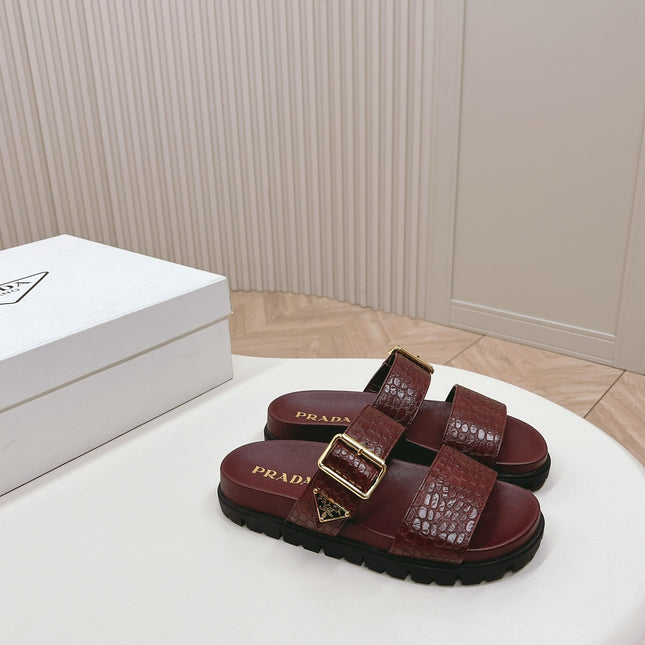 PRA CROCODILE MOTIF SLIDES SANDALS WINE CALFSKIN