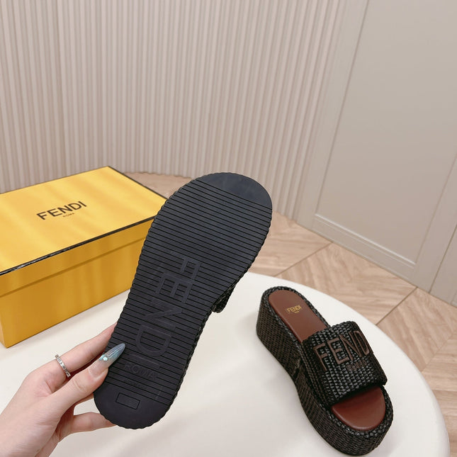 FENDI SIGNATURE WEDGE PLATFORM 6 CM IN BLACK FIBRE WITH BROWN EMBROIDERED LOGO
