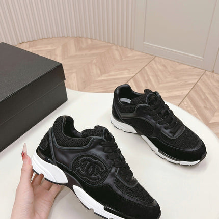 TRAINERS IN BLACK SUEDE AND CALFSKIN
