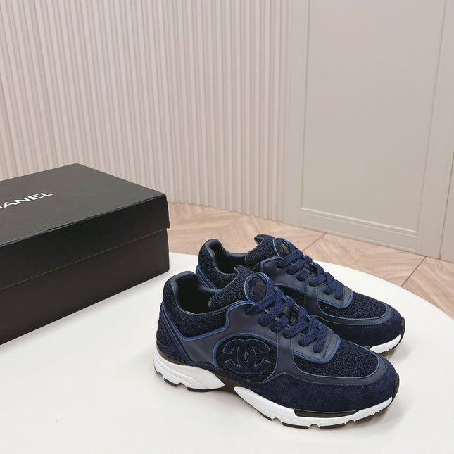 TRAINERS IN MIDNIGHT BLUE SUEDE AND CALFSKIN
