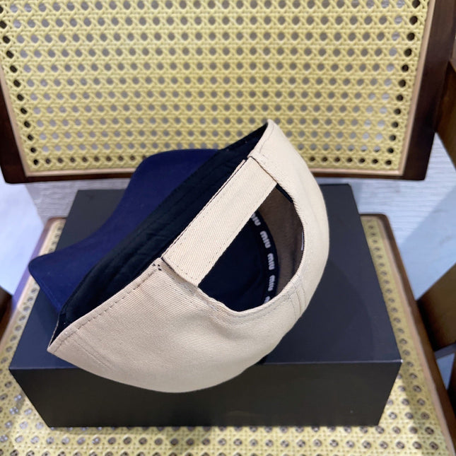 MM BASEBALL CAP IN LIGHT BEIGE AND NAVY BLUE FABRIC WITH LOGO EMBROIDERY