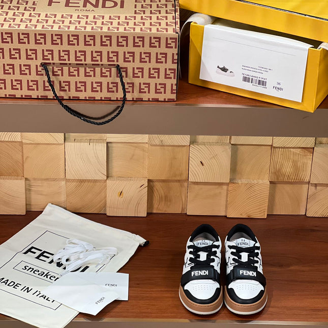 FENDI MATCH IN WHITE MIX BLACK AND BROWN CALFSKIN