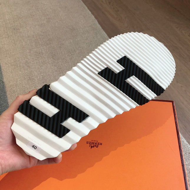 HM INFRA SANDAL BLACK AND WHITE CALFSKIN