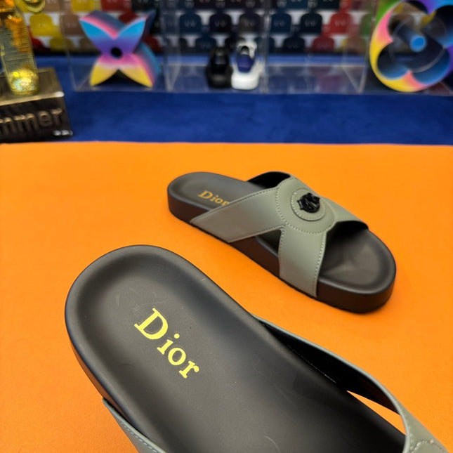 CD CIRCLE SLIPPER SAGE COLOR CALFSKIN
