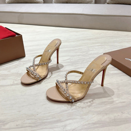 CRYSTAL GLITTER CRISS-CROSS STRAP SANDALS IN BEIGE CALFSKIN