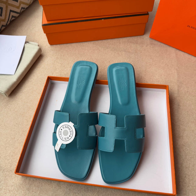 0RAN SANDALS IN SAPPHIRE BLUE CALFSKIN