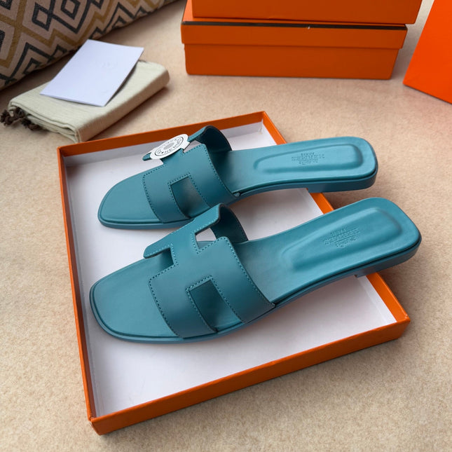 0RAN SANDALS IN SAPPHIRE BLUE CALFSKIN