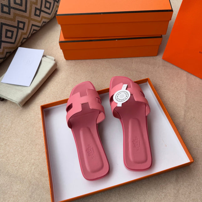 0RAN SANDALS IN ROSE PINK CALFSKIN