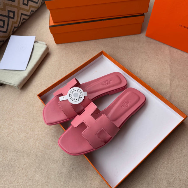 0RAN SANDALS IN ROSE PINK CALFSKIN
