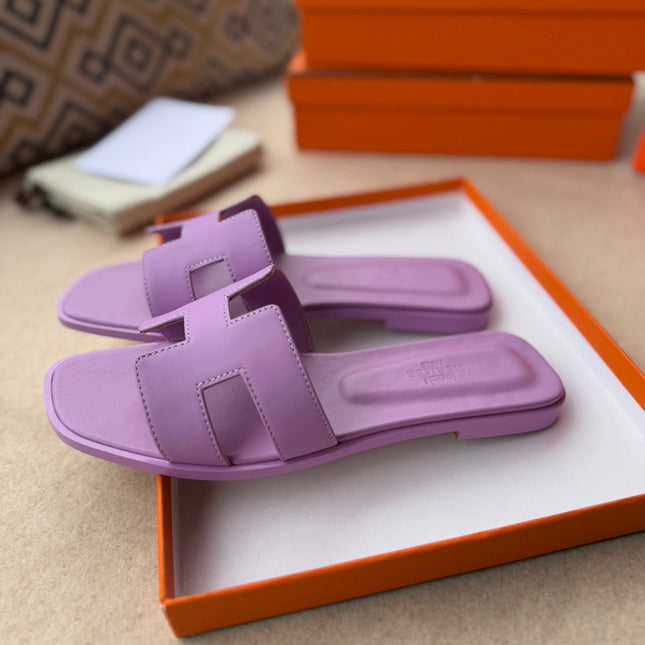 0RAN SANDALS IN LILAC PURPLE CALFSKIN