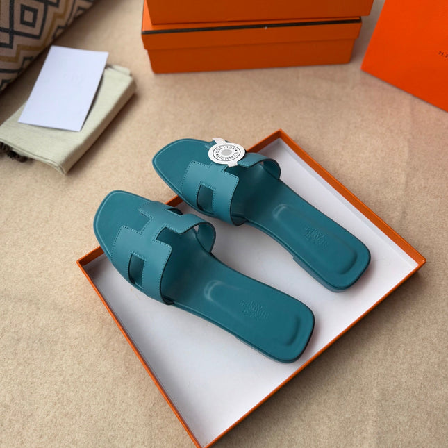 0RAN SANDALS IN SAPPHIRE BLUE CALFSKIN