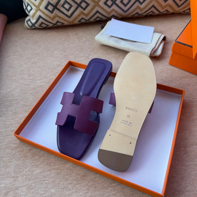 0RAN SANDALS IN ROYAL PURPLE CALFSKIN