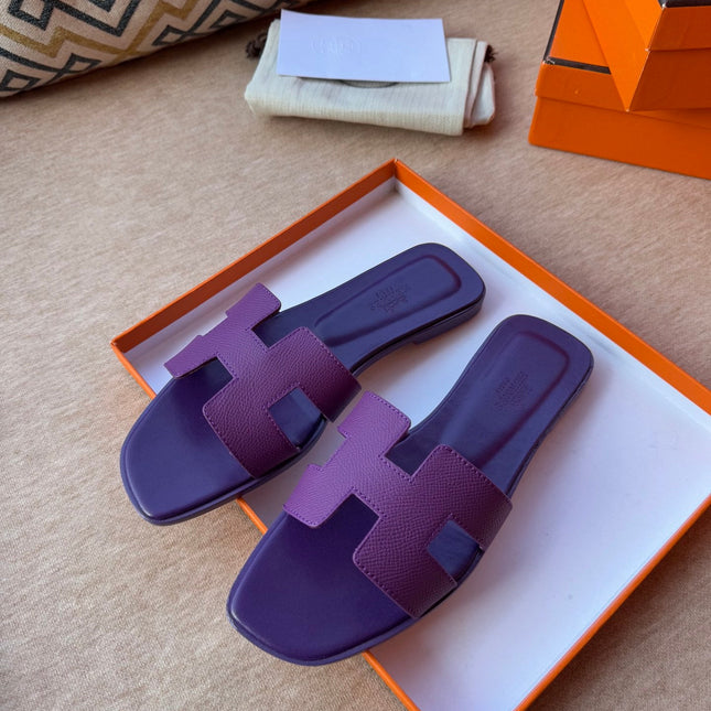 0RAN SANDALS IN ROYAL PURPLE CALFSKIN