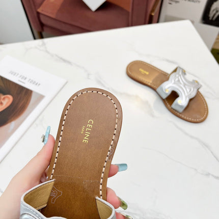 TRIOMPHE SLIDE IN SILVER CALFSKIN