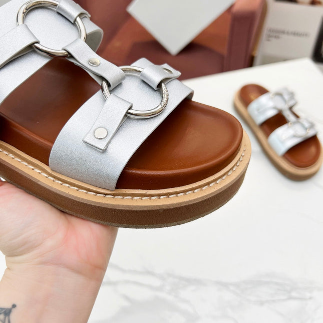 TIPPI SANDAL IN SILVER CALFSKIN