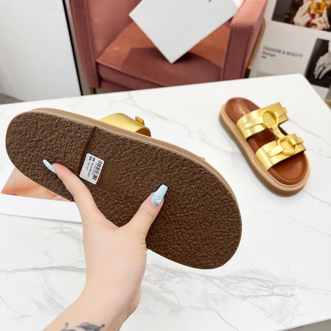 TIPPI SANDAL IN GOLD CALFSKIN