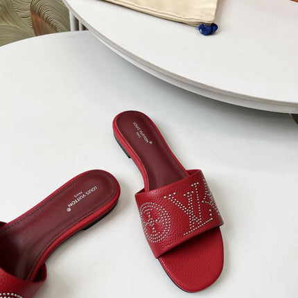 FLAT SLIDE IN RUBY RED LAMBSKIN WITH RHINSTONES