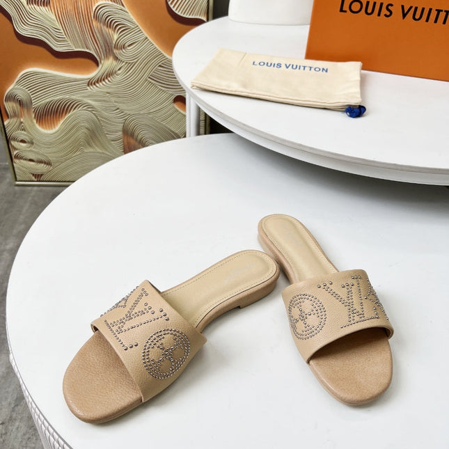 FLAT SLIDE IN BISQUE BEIGE LAMBSKIN WITH RHINSTONES