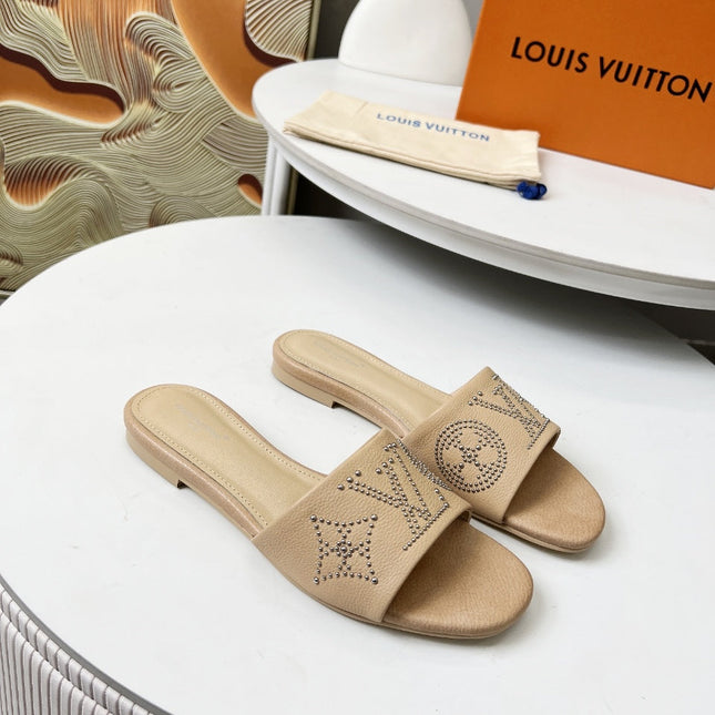 FLAT SLIDE IN BISQUE BEIGE LAMBSKIN WITH RHINSTONES