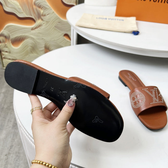 FLAT SLIDE IN BRONZE BROWN LAMBSKIN WITH RHINSTONES