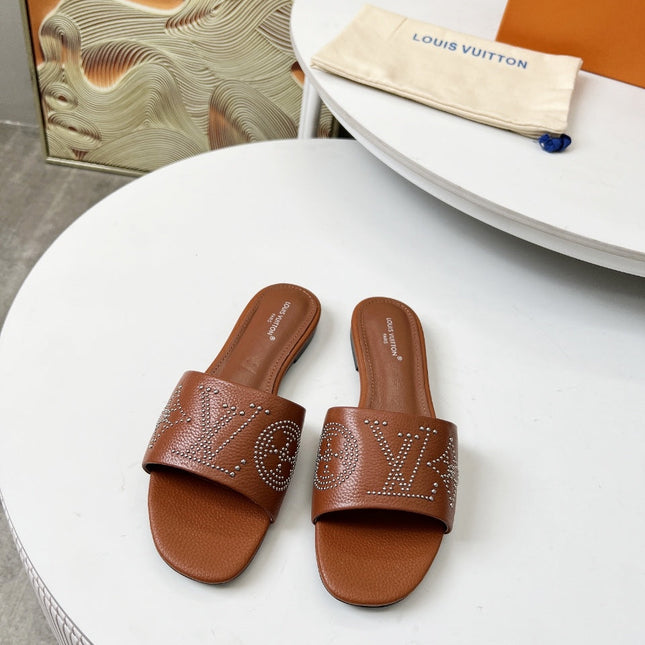 FLAT SLIDE IN BRONZE BROWN LAMBSKIN WITH RHINSTONES
