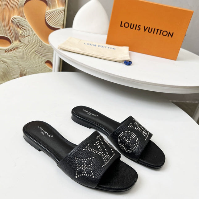 FLAT SLIDE IN BLACK LAMBSKIN WITH RHINSTONES