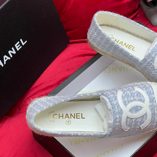 WOVEN LOAFERS IN LIGHT BLUE FABRIC