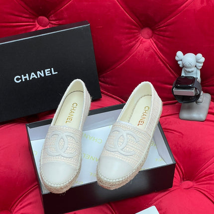 WOVEN LOAFERS IN WHITE BEIGE FABRIC